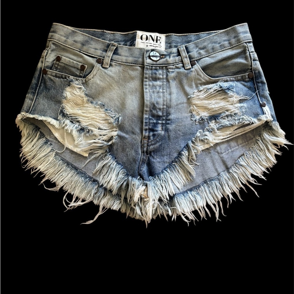 One Teaspoon Distress Cut off Jean Shorts NWOT